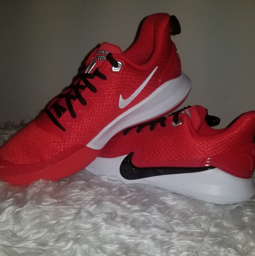 Nike kobe mamba focus basketball sneakers red